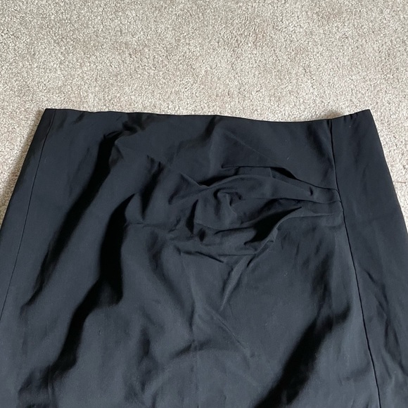 Escada Black 100% Virgin Wool Lined Skirt Sz. 38 (M) - Picture 2 of 7